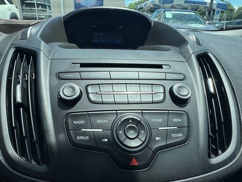 Used 2018 Ford Escape SE w/ SE Sport Appearance Package AWD/4WD image 16