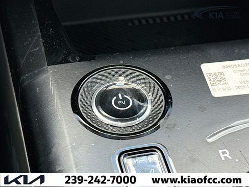 New 2026 Kia Niro Wind image 34