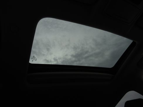 Used 2025 Honda CR-V EX image 8