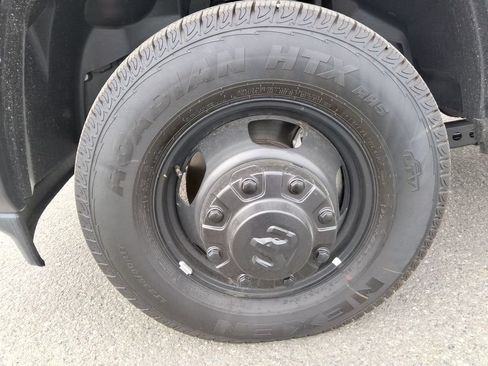 New 2025 RAM 3500 Tradesman AWD/4WD image 10