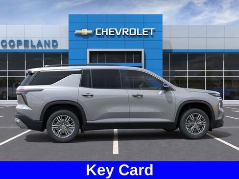 New 2026 Chevrolet Traverse LT w/ Driver Confidence Package image 6