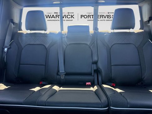 New 2026 RAM 1500 Limited AWD/4WD image 16