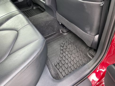 Used 2020 Toyota Camry XLE image 37