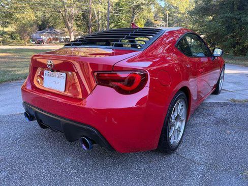 Used 2013 Scion FR-S image 17