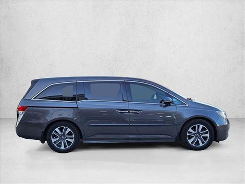 Used 2014 Honda Odyssey Touring image 4