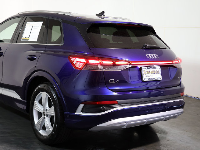 Used 2024 Audi Q4 e-tron Premium Plus w/ Premium Plus AWD/4WD image 11