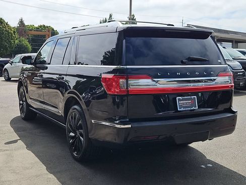 Used 2021 Lincoln Navigator L Reserve AWD/4WD image 5