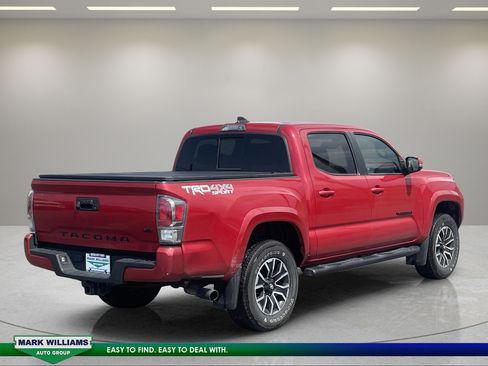 Used 2022 Toyota Tacoma TRD Sport w/ Black Out Package (TMS) AWD/4WD image 5