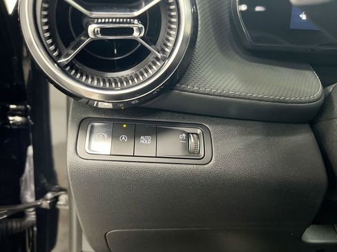 New 2026 Chevrolet Equinox LT FWD image 19