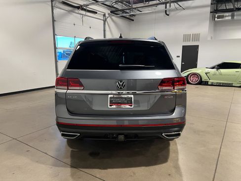 Used 2022 Volkswagen Atlas SE image 4