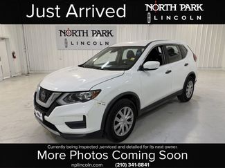 Used 2020 Nissan Rogue S video 1