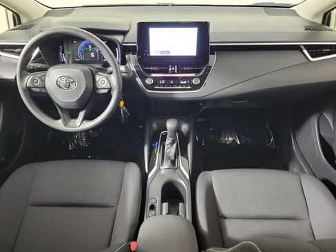 Used 2026 Toyota Corolla LE FWD image 16