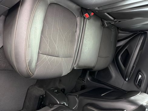 Used 2022 Chevrolet Trax LT w/ Driver Confidence Package image 20