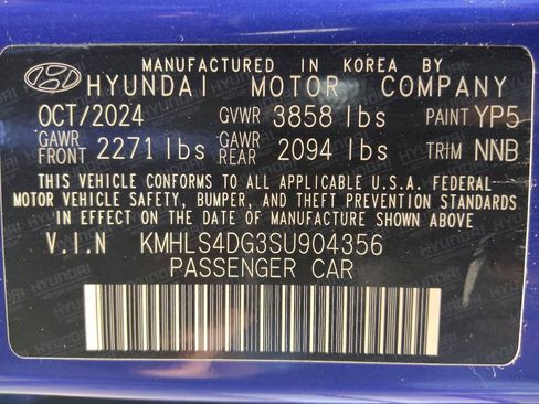 Used 2025 Hyundai Elantra SEL FWD image 33