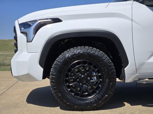 New 2026 Toyota Tundra SR5 image 10