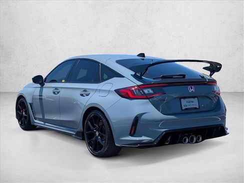 Used 2023 Honda Civic Type R image 8