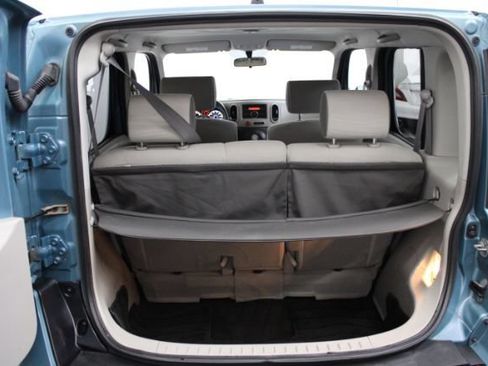 Used 2009 Nissan Cube 1.8 S w/ Interior Designer Pkg FWD image 19