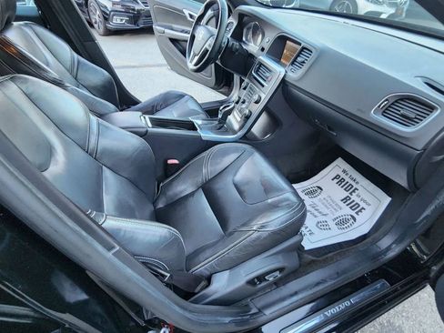 Used 2015 Volvo S60 T5 Premier image 14