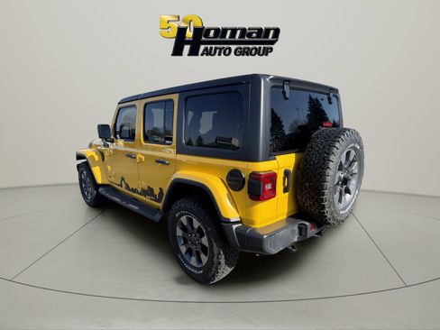 Used 2021 Jeep Wrangler Unlimited Sahara w/ Dual Top Group AWD/4WD image 3