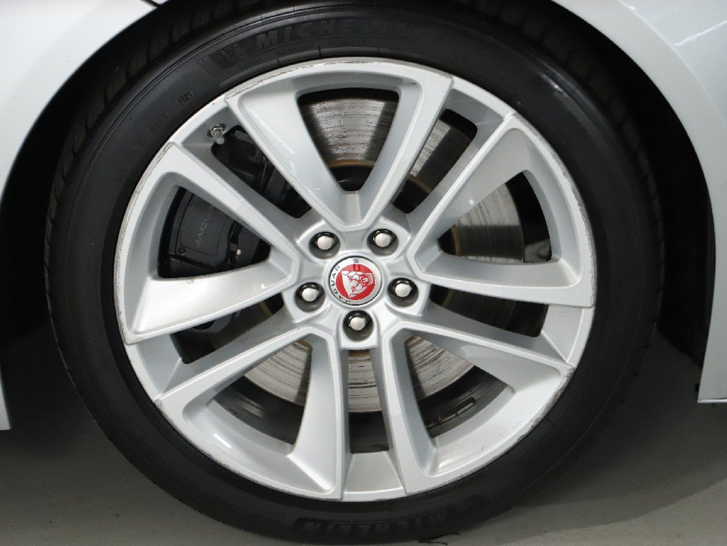 Used 2016 Jaguar F-TYPE S AWD/4WD image 35