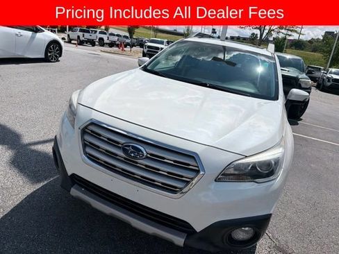 Used 2017 Subaru Outback 2.5i Limited AWD/4WD image 2