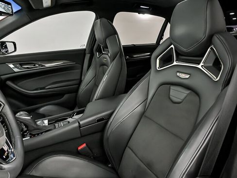 Used 2019 Cadillac CTS V w/ Carbon Fiber Package RWD image 20