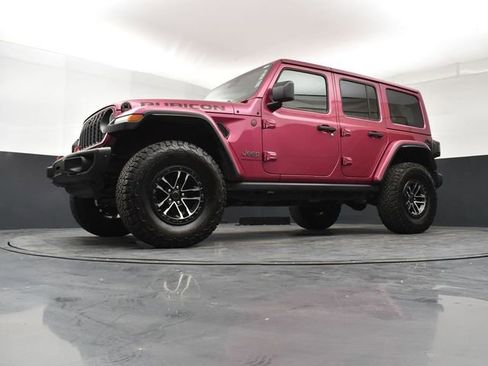 Used 2024 Jeep Wrangler Unlimited Rubicon image 21