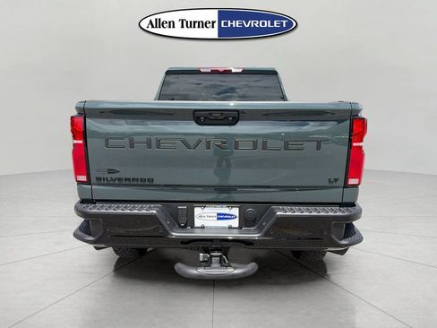 Used 2025 Chevrolet Silverado 2500 LT w/ Trail Boss Package AWD/4WD image 5