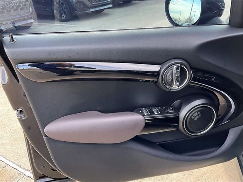 Used 2016 MINI Cooper S image 20