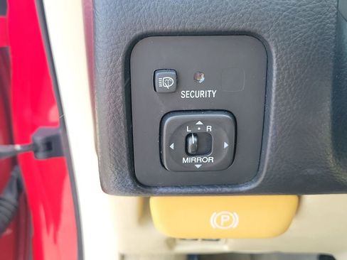 Used 2002 Lexus SC 430 Convertible RWD image 18