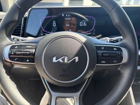 Certified 2025 Kia Sportage EX w/ Premium Package FWD image 22