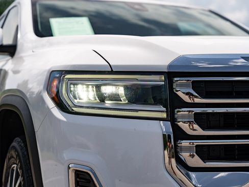 Used 2022 GMC Acadia SLE FWD image 10