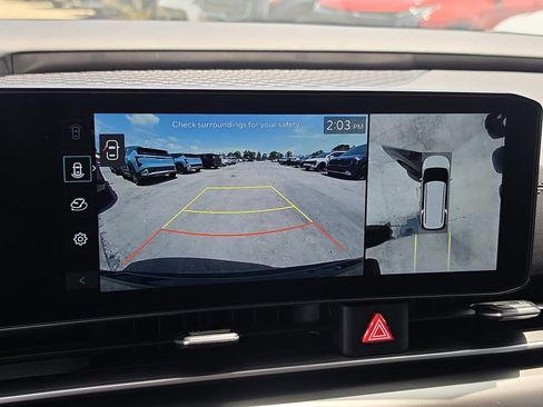New 2026 Kia Carnival SX w/ SX Dark Edition Package FWD image 26