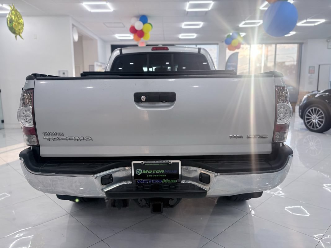Used 2010 Toyota Tacoma 4x4 Access Cab V6 image 11