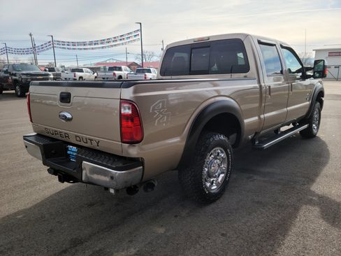 Used 2013 Ford F250 Lariat w/ Chrome Pkg image 4