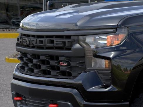New 2026 Chevrolet Silverado 1500 Custom Trail Boss w/ LPO, Dark Essentials Package AWD/4WD image 37