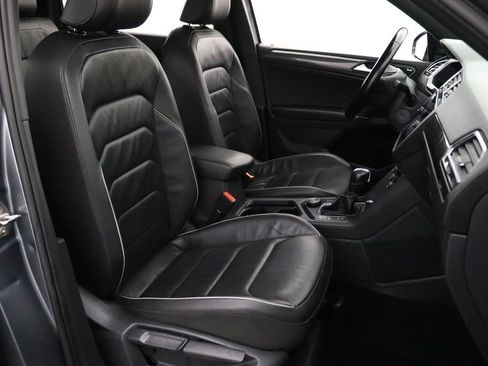 Used 2020 Volkswagen Tiguan SEL Premium R-Line w/ 3rd Row Seat Package AWD/4WD image 13