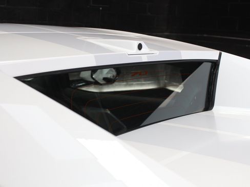 Used 2023 Chevrolet Corvette Z06 RWD image 16