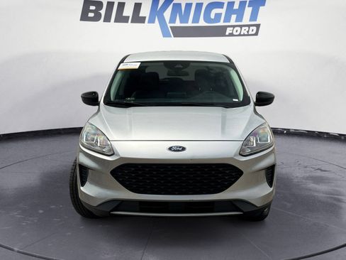 Certified 2021 Ford Escape SE w/ SE Sport Appearance Package FWD image 8