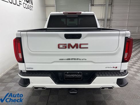 Used 2024 GMC Sierra 1500 AT4 w/ AT4 Premium Package image 10