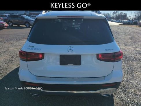 Used 2021 Mercedes-Benz GLB 250 4MATIC image 5