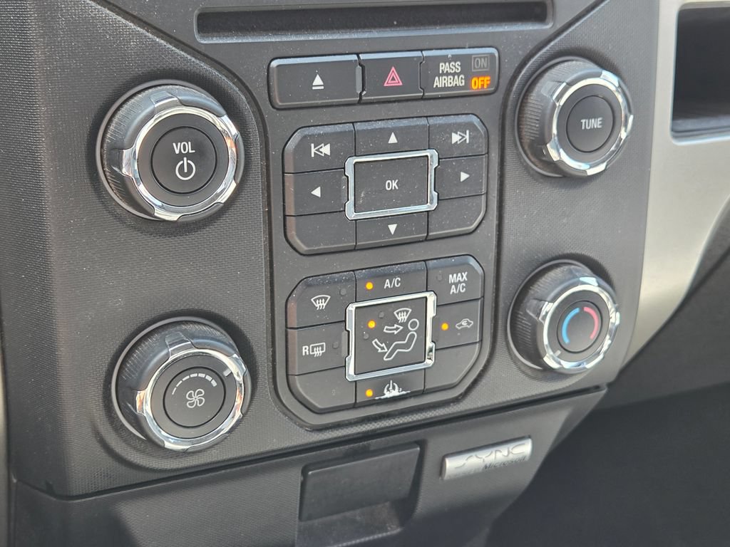 Used 2014 Ford F150 XLT w/ Equipment Group 302A Luxury AWD/4WD image 23
