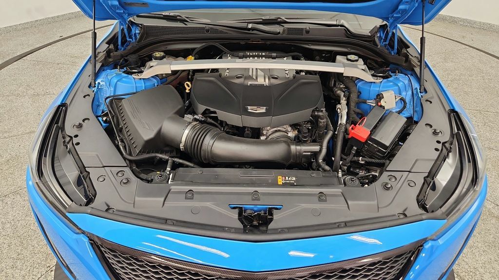 Used 2022 Cadillac CT5 V Blackwing w/ Carbon Fiber Package 2 RWD image 13