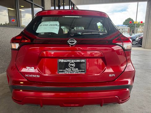 Used 2023 Nissan Kicks SR image 33