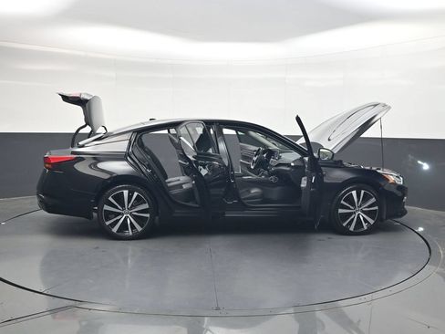 Used 2021 Nissan Altima 2.5 SR w/ SR Premium Package FWD image 53
