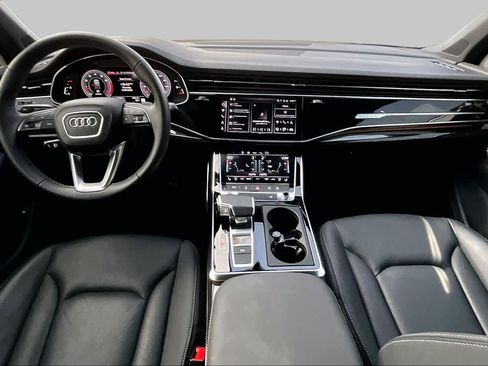 Used 2025 Audi Q7 3.0T Premium Plus w/ Premium Plus Package AWD/4WD image 16