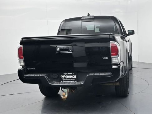 Used 2023 Toyota Tacoma TRD Sport AWD/4WD image 7