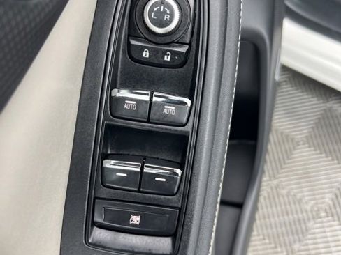 Used 2024 Subaru Forester Limited image 9