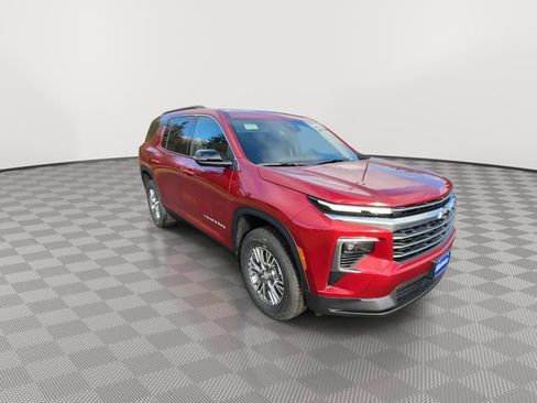 New 2026 Chevrolet Traverse LT w/ Driver Confidence Package image 2