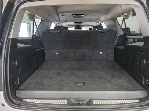 Used 2016 Chevrolet Suburban LTZ AWD/4WD image 22